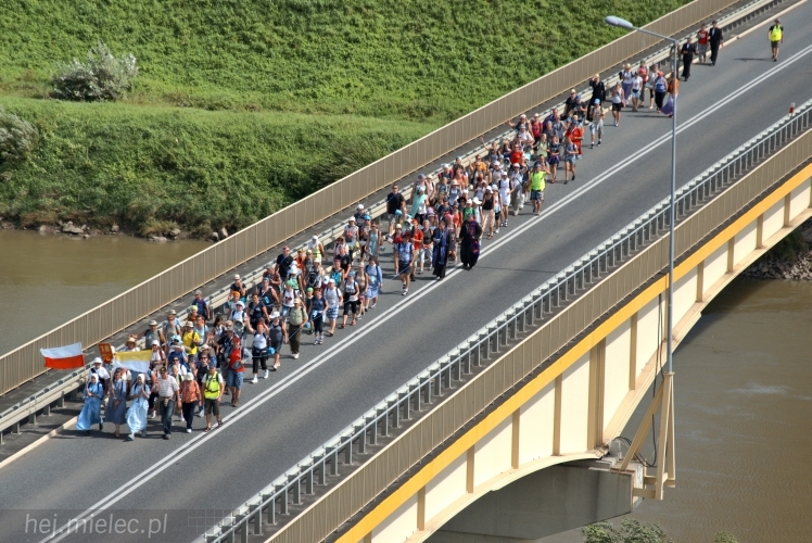 Lotnicze zdjęcia ze szlaku 32. Pieszej Pielgrzymki Tarnowskiej