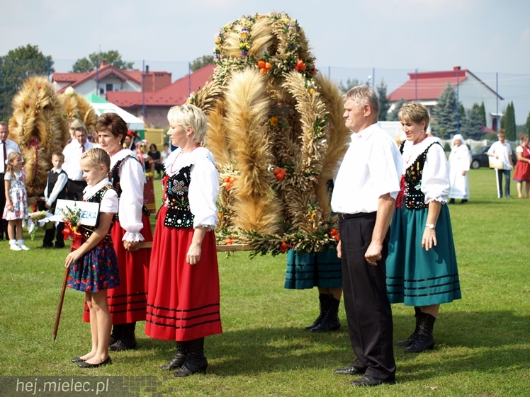 XVIII Podkarpacki Konkurs Wieńca Dożynkowego 2014 - część I