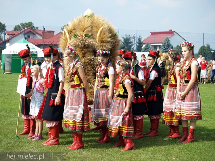 XVIII Podkarpacki Konkurs Wieńca Dożynkowego 2014 - część I