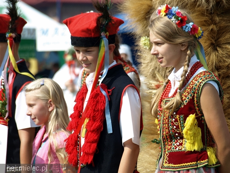 XVIII Podkarpacki Konkurs Wieńca Dożynkowego 2014 - część I