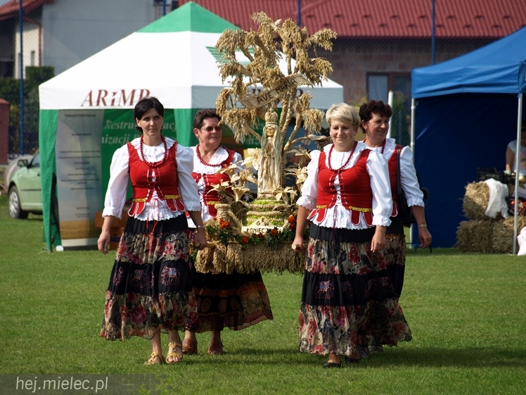 XVIII Podkarpacki Konkurs Wieńca Dożynkowego 2014 - część I