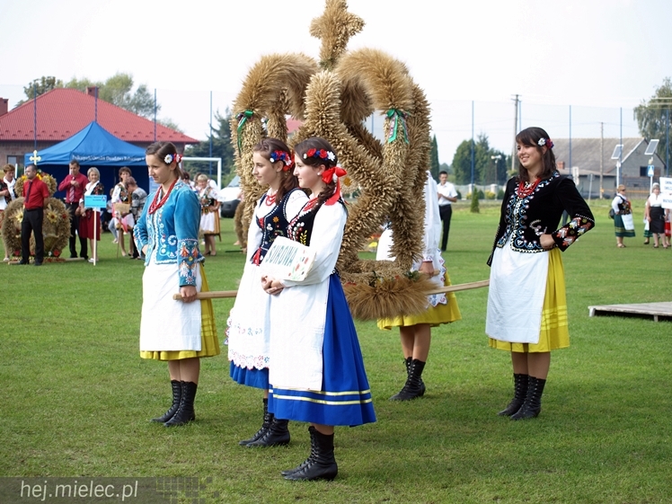 XVIII Podkarpacki Konkurs Wieńca Dożynkowego 2014 - część I