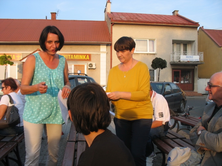 Trylogia Sienkiewicza również na Rynku w Przecławiu. Były występy i męskie szlacheckie stroje