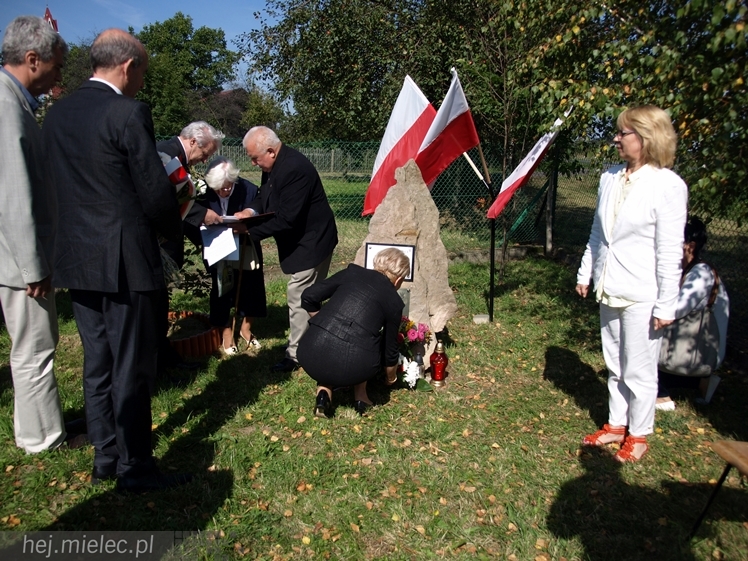 Józef Wydro, Wiktor Matuszkiewicz i Jan Matuszkiewicz ? rzochowscy żołnierze uhonorowani pamiątkową tablicą