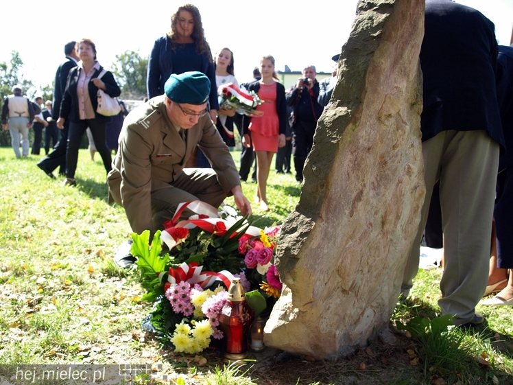 Józef Wydro, Wiktor Matuszkiewicz i Jan Matuszkiewicz ? rzochowscy żołnierze uhonorowani pamiątkową tablicą