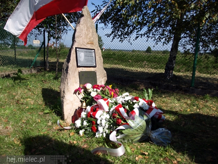 Józef Wydro, Wiktor Matuszkiewicz i Jan Matuszkiewicz ? rzochowscy żołnierze uhonorowani pamiątkową tablicą