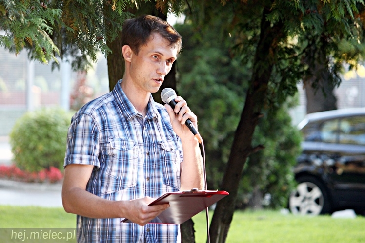 Pikieta w 75. rocznicę agresji sowieckiej: ?Nie? dla pomnika wdzięczności Armii Czerwonej