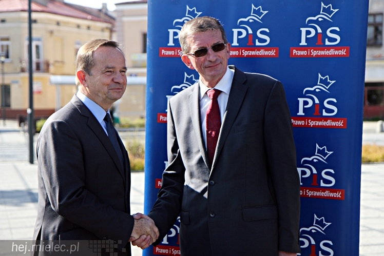 PiS przedstawił swoich kandydatów w wyborach samorządowych 2014