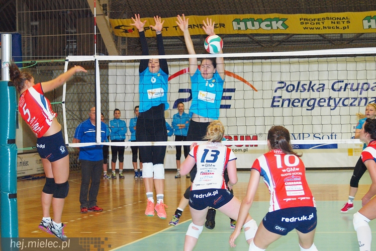 Szóstka Mielec przegrała premierowy mecz w 2 lidze siatkarek