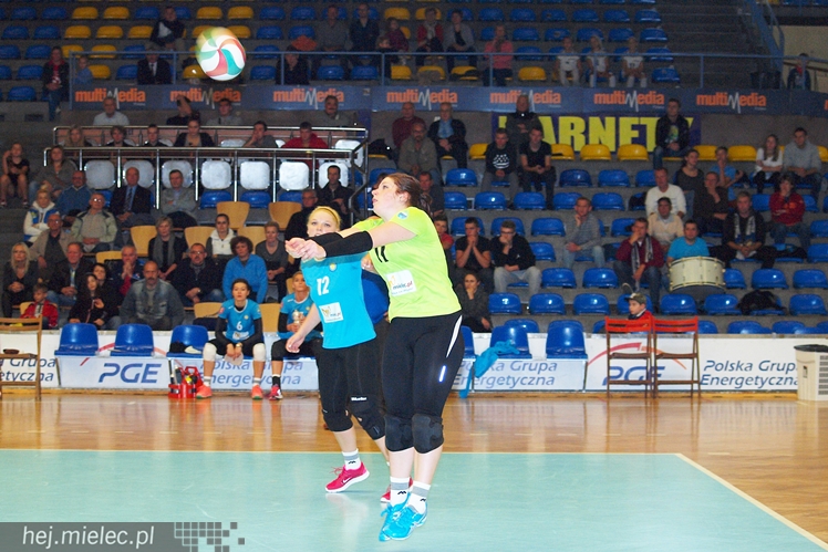 Szóstka Mielec przegrała premierowy mecz w 2 lidze siatkarek