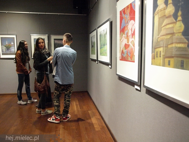 Wystawa poplenerowa Międzynarodowego Pleneru Malarstwa Pastelowego i Fotografii oficjalnie otwarta