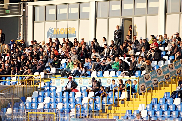 FKS Stal Mielec - LKS Nadwiślan Góra 1:1