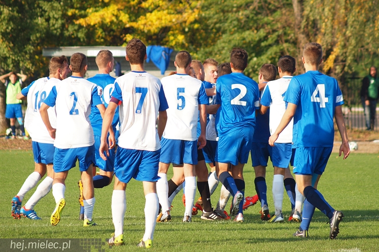 Derby w CLJ, które mocno rozczarowały. Na finisz bójka