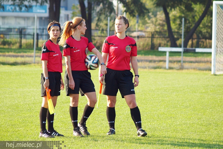 Derby w CLJ, które mocno rozczarowały. Na finisz bójka