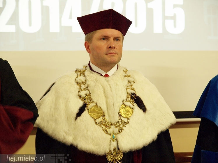 Uroczysta inauguracja nowego roku akademickiego w WSGiZ