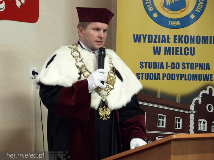 Uroczysta inauguracja nowego roku akademickiego w WSGiZ