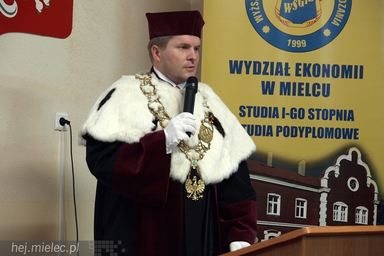 Uroczysta inauguracja nowego roku akademickiego w WSGiZ