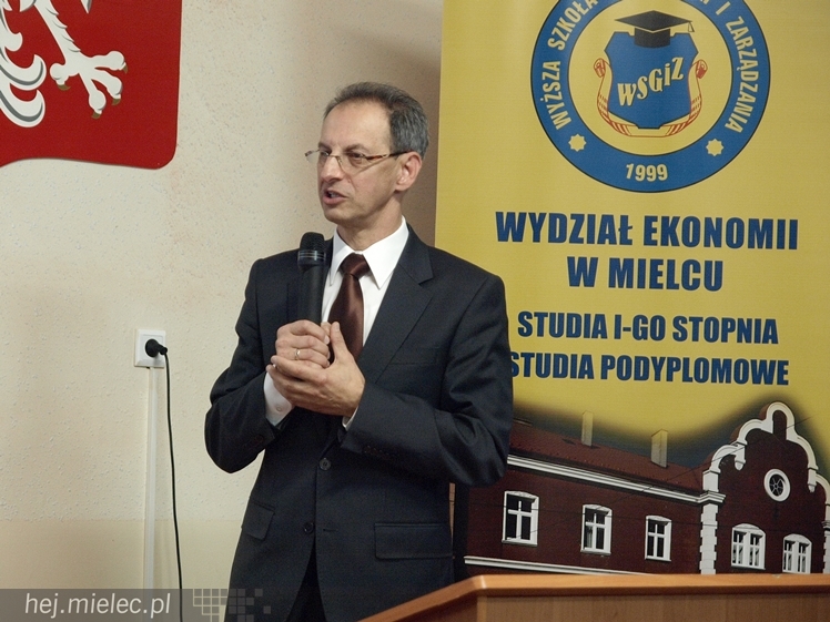 Uroczysta inauguracja nowego roku akademickiego w WSGiZ