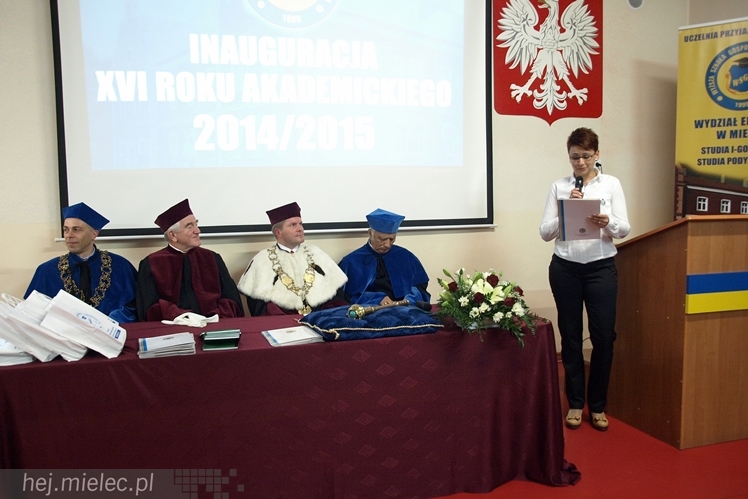 Uroczysta inauguracja nowego roku akademickiego w WSGiZ