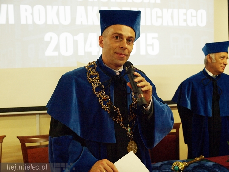 Uroczysta inauguracja nowego roku akademickiego w WSGiZ