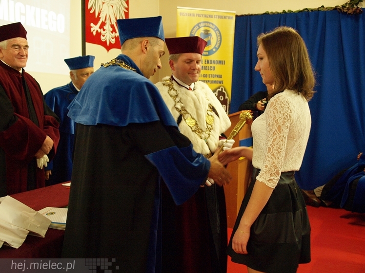 Uroczysta inauguracja nowego roku akademickiego w WSGiZ