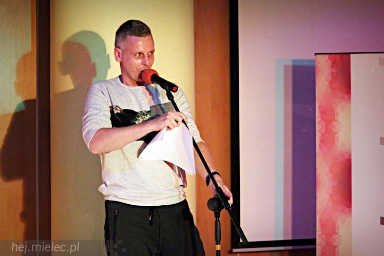 Slam do kwadratu, czyli drugi wieczór poetycki z M4. Siódemka uczestników z własną twórczością