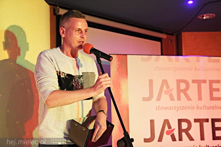 Slam do kwadratu, czyli drugi wieczór poetycki z M4. Siódemka uczestników z własną twórczością