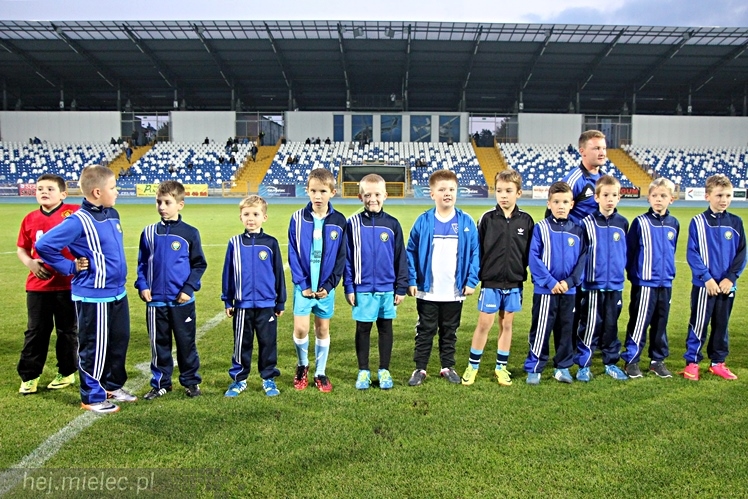 75-lecie FKS Stal Mielec: Pasowanie na piłkarza