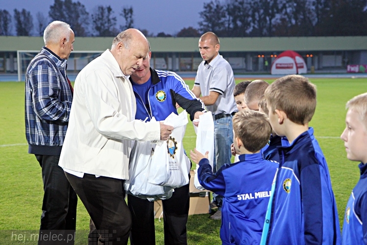 75-lecie FKS Stal Mielec: Pasowanie na piłkarza