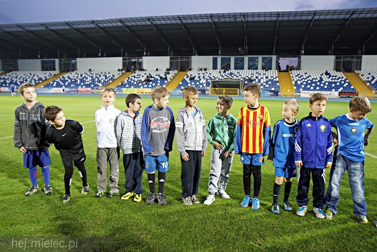 75-lecie FKS Stal Mielec: Pasowanie na piłkarza