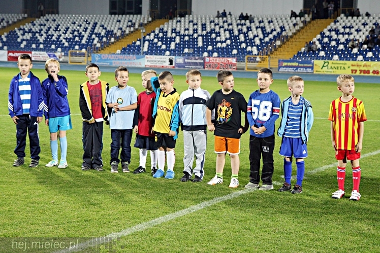 75-lecie FKS Stal Mielec: Pasowanie na piłkarza