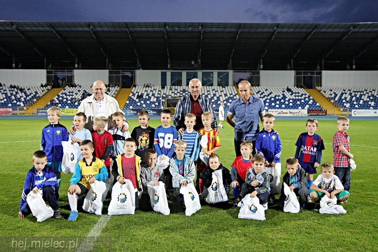 75-lecie FKS Stal Mielec: Pasowanie na piłkarza