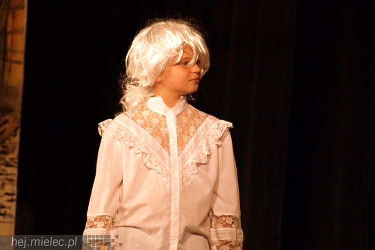 Czterdziestu młodych aktorów w premierowej sztuce ?Książę i żebrak?