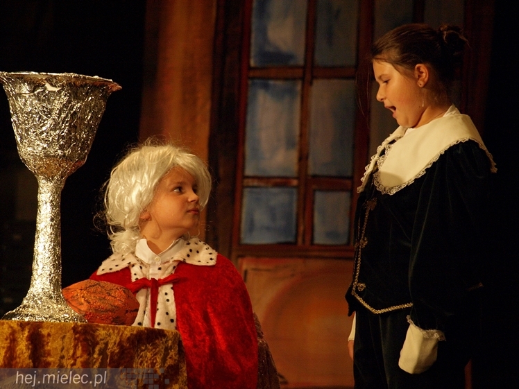 Czterdziestu młodych aktorów w premierowej sztuce ?Książę i żebrak?