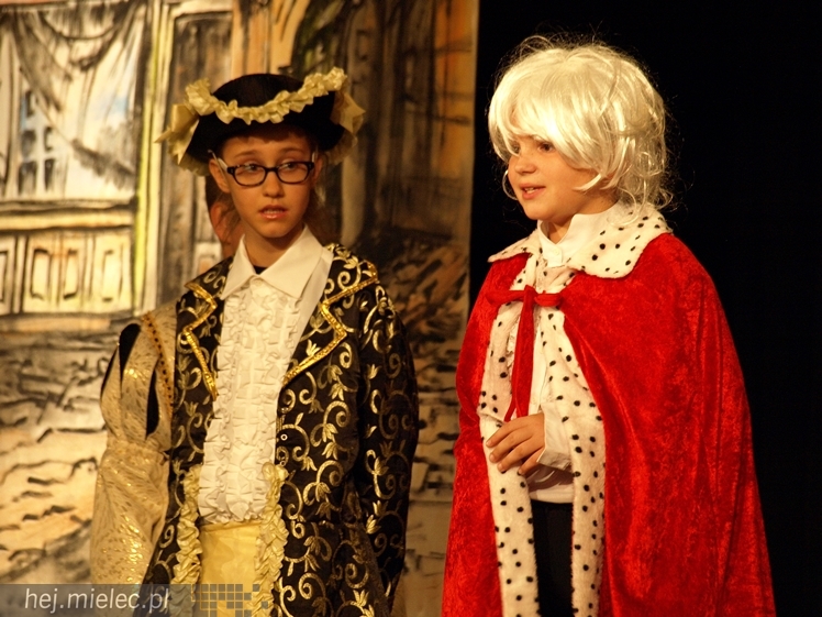 Czterdziestu młodych aktorów w premierowej sztuce ?Książę i żebrak?