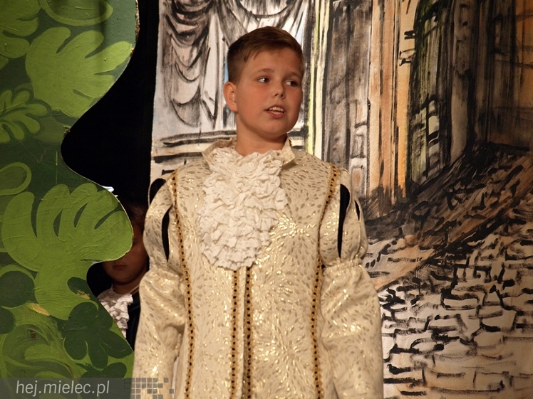 Czterdziestu młodych aktorów w premierowej sztuce ?Książę i żebrak?