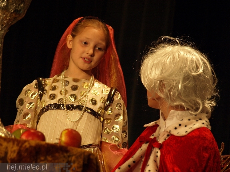 Czterdziestu młodych aktorów w premierowej sztuce ?Książę i żebrak?