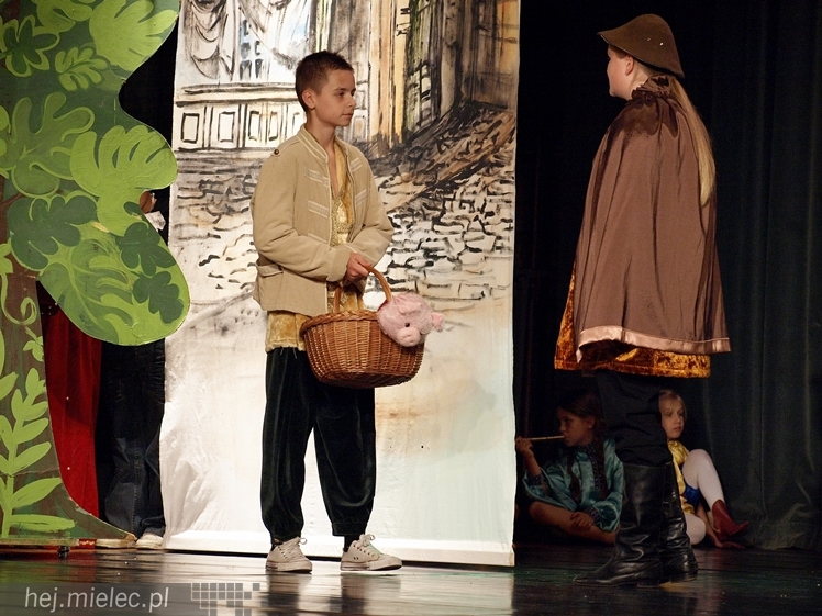 Czterdziestu młodych aktorów w premierowej sztuce ?Książę i żebrak?