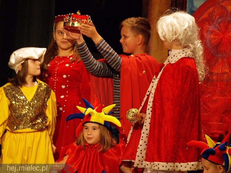Czterdziestu młodych aktorów w premierowej sztuce ?Książę i żebrak?