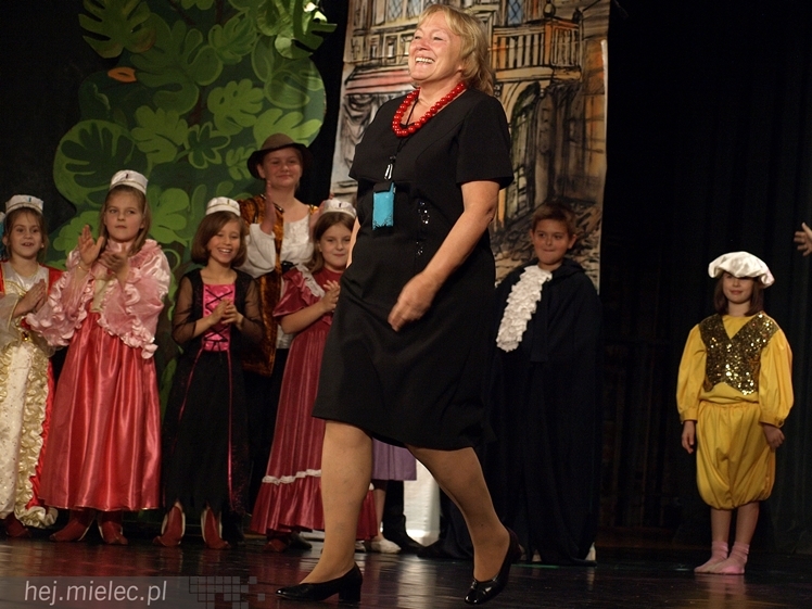 Czterdziestu młodych aktorów w premierowej sztuce ?Książę i żebrak?