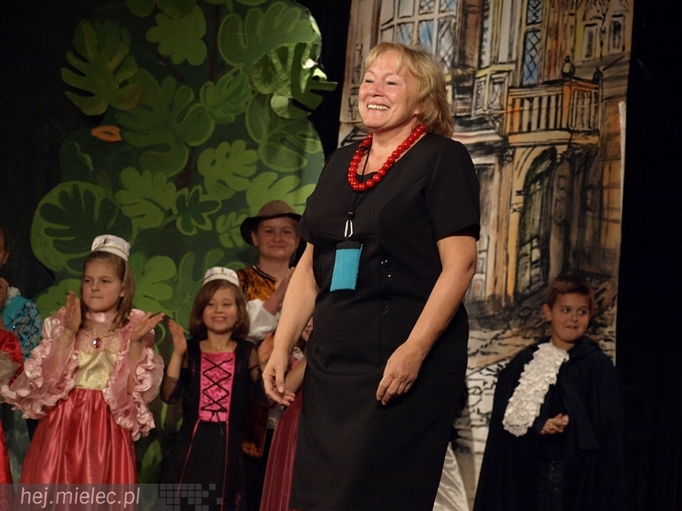 Czterdziestu młodych aktorów w premierowej sztuce ?Książę i żebrak?