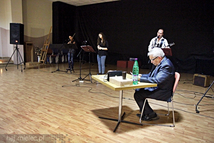 Promocja książki poetyckiej Andrzeja Talarka ?Jak Piłat?