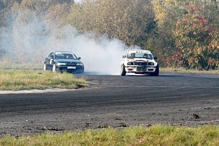 Mocna reprezentacja Mielca na zakończeniu sezonu driftowego w Biłgoraju. Popiołek na drugim miejscu!
