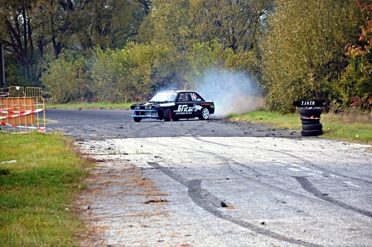Mocna reprezentacja Mielca na zakończeniu sezonu driftowego w Biłgoraju. Popiołek na drugim miejscu!