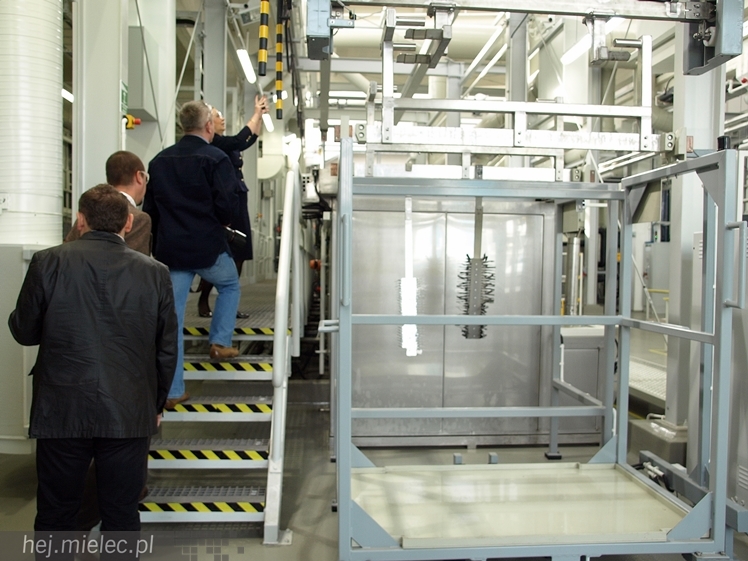 PZL Mielec z nową malarnią i anodownią. ?To początek nowego rozdziału dla trudnych procesów technologicznych?