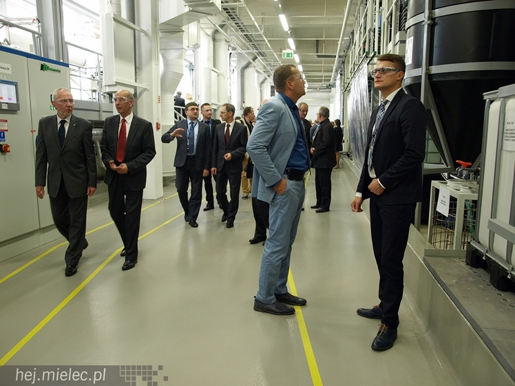 PZL Mielec z nową malarnią i anodownią. ?To początek nowego rozdziału dla trudnych procesów technologicznych?