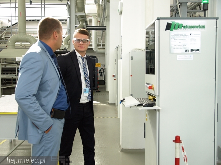 PZL Mielec z nową malarnią i anodownią. ?To początek nowego rozdziału dla trudnych procesów technologicznych?