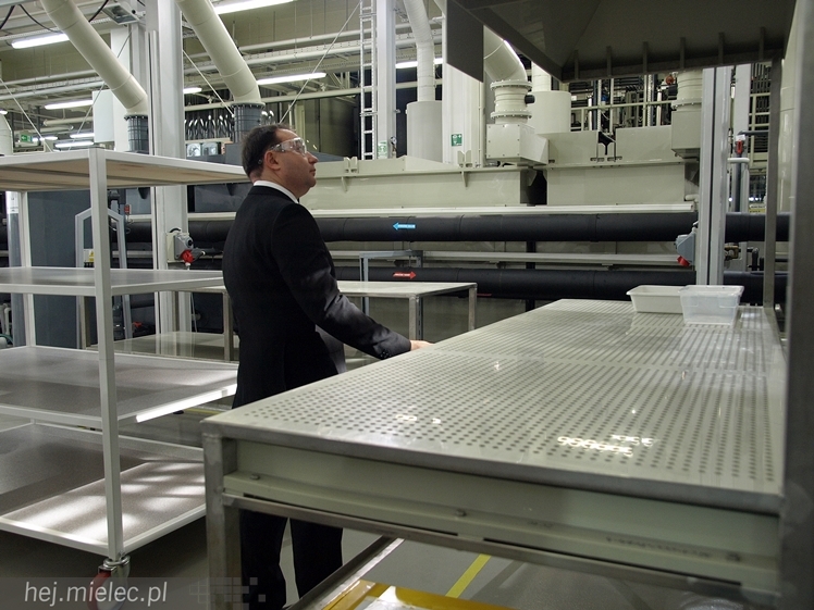 PZL Mielec z nową malarnią i anodownią. ?To początek nowego rozdziału dla trudnych procesów technologicznych?