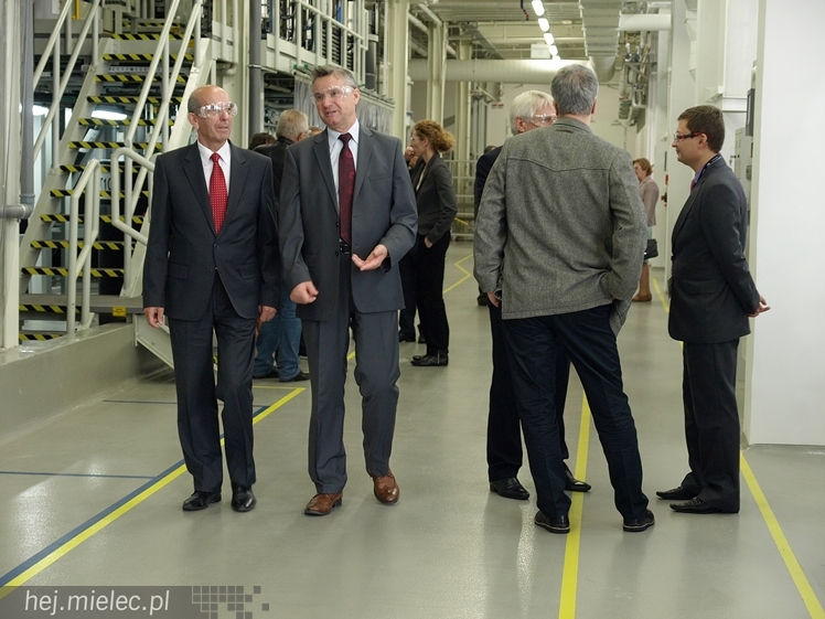 PZL Mielec z nową malarnią i anodownią. ?To początek nowego rozdziału dla trudnych procesów technologicznych?