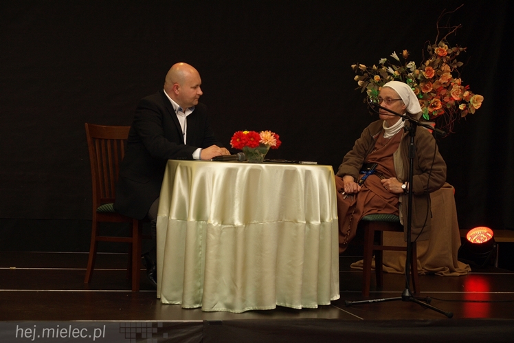 ?Świętość do bycie dobrym?. Siostra Małgorzata Chmielewska spotkała się z mielczanami